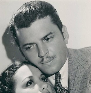 John Carroll (actor) American actor (1906–1979)