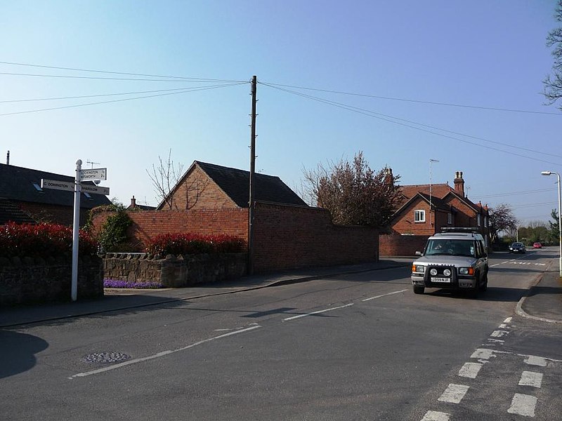 File:Junction of Lockington Road and Main Street, Hemington - geograph.org.uk - 1813381.jpg