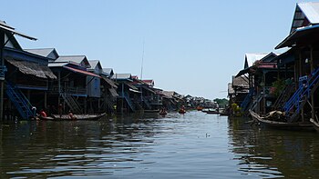 Kompong Phluk village