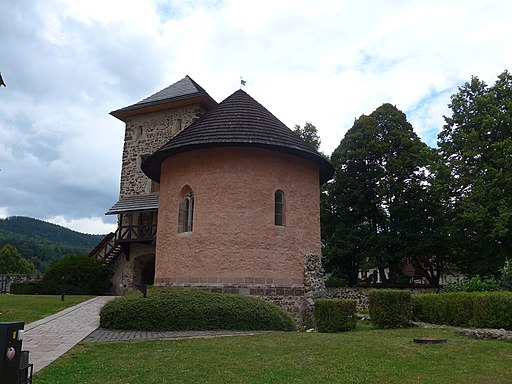 Kremnica, románský karner