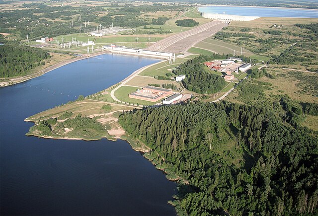 Centrale de Kruonis en Lituanie (900 MW - extension ultérieure à 1600 MW en projet.