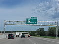 English: Exit 202 from the Kansas Turnpike. The sign says "US-59, Lawrence." Español: Salida 202 del Kansas Turnpike. El letrero dice "US-59, Lawrence."