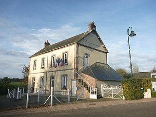 <span class="mw-page-title-main">La Ferrière-au-Doyen</span> Commune in Normandy, France