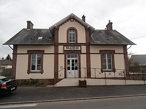 La mairie, Saint-Michel-Tuboeuf, Orne.jpg