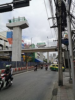 Lat Phrao Road street