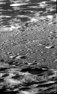 Oblique view of northern Lismer crater Lismer crater MESSENGER NAC mosaic.jpg