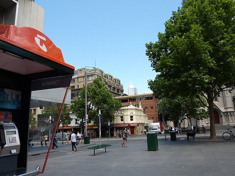 File:Little Lonsdale and Swanston Street intersection 2010-11-22.jpg