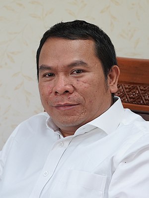 Luqman Hakim (cropped).jpg