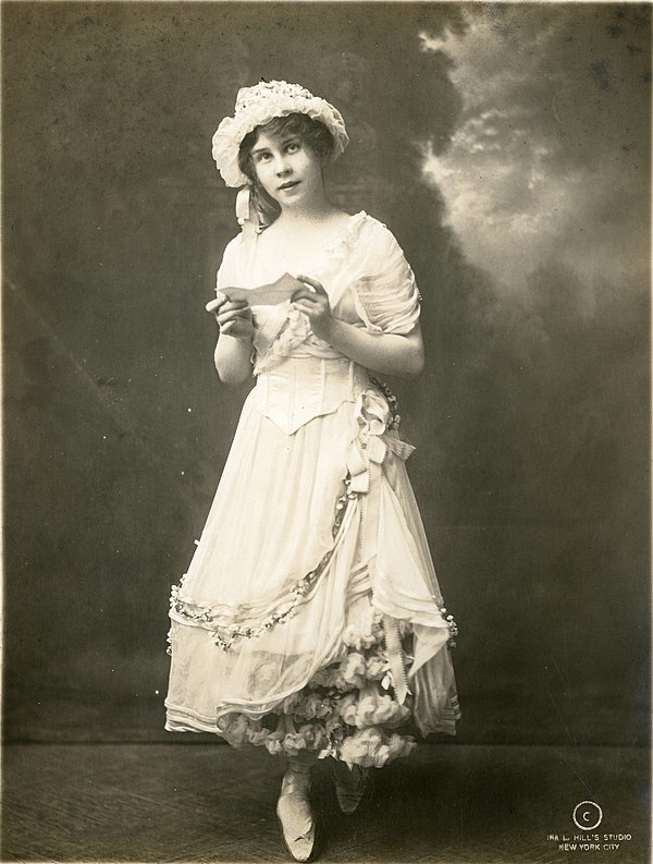 Lydia Lopokova, 1917