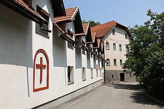 Manastir Blagoveštenje Rudničko, Stragari (5).jpg
