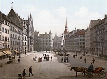 Marienplatz in the 1890s Marienplatz 1900.jpg