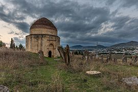 Mausoleos de Yeddi Gumbez, Shamakhi, Azerbaiyán, 2016-09-27, DD 01-03 HDR