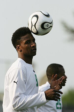 لاعب كرة قدم سعودي محمد نور: مسيرته الرياضية, مسيرته الدولية, بطولاته