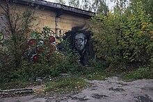 Moscow, ruins around Belokamennaya railway station (31587261971).jpg