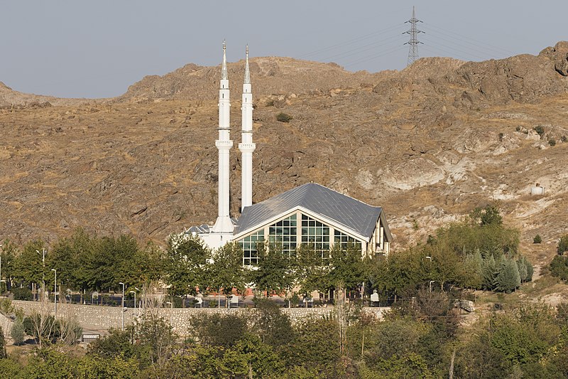 File:Mosque, Malatya 02.jpg