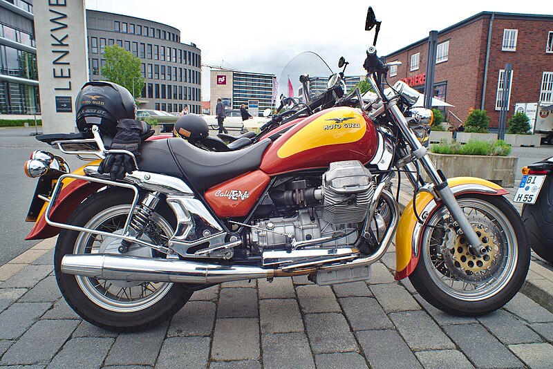 File:Moto Guzzi California EV (29153557128).jpg