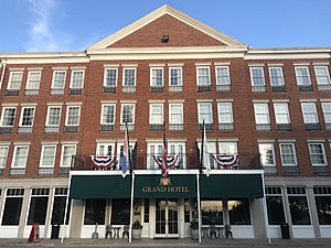 Natchez Grand Hotel