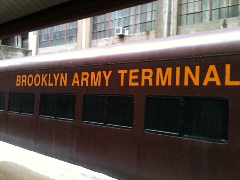 File:New York, inside the Brooklyn Army Terminal.jpg