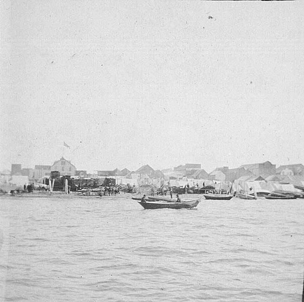 File:Nome, Alaska as seen from the water, between 1895 and 1905 (AL+CA 2576).jpg