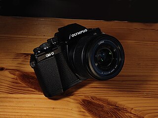 Panasonic Lumix G 25mm F1.7 ASPH - Wikipedia