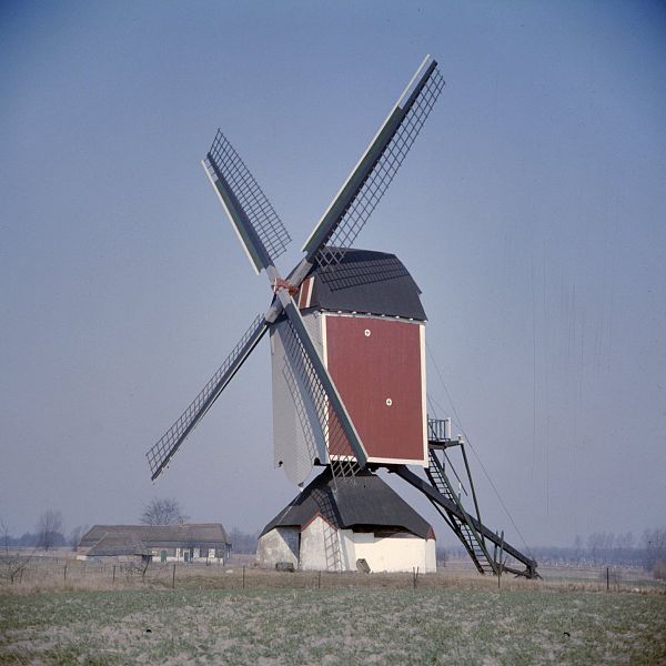 File:Overzicht, molen staat sinds 1978 aan de Einhoutsestraat 8 te Someren - Someren - 20361357 - RCE.jpg