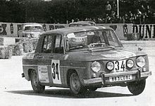 La R8 Gordini di Jean Ragnotti impegnata nel campionato monomarca