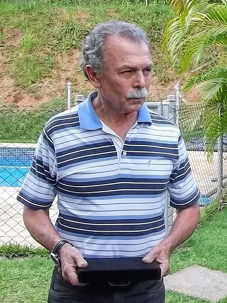 File:Ricardo Galvão (2015).jpg