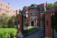 Richmond Court, Brookline, Massachusetts.jpg