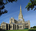 Salisbury katedraal Wiltshire'is on Inglismaa kõrgeim (123 m)