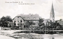 Zorndorfer Kirche mit Schule im Vordergrund vor dem Zweiten Weltkrieg