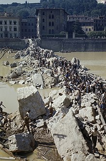 Ponte alle Grazie, 14 août 1944.