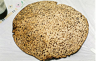 <span class="mw-page-title-main">Matzah shmura</span> Type of unleavened bread