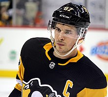 nhl longest serving captain