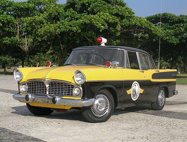 A Brazilian-made Simca Chambord, used on the TV series O Vigilante Rodoviário [pt] (1961-1962)