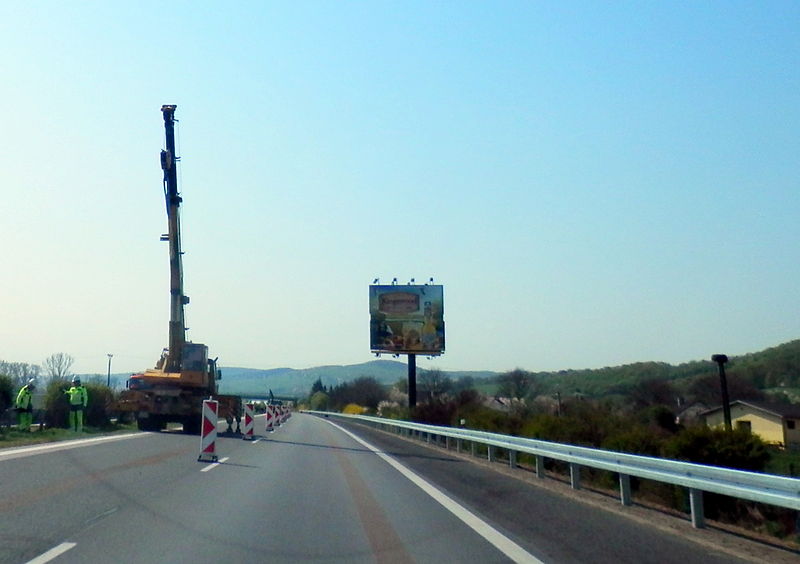 File:Slovakia15Highway1.JPG