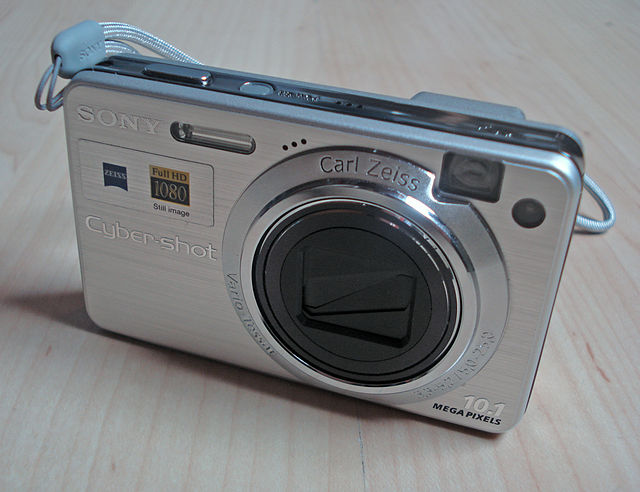 File:Sony DSC-W170.jpg - Wikipedia