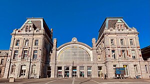 Station Oostende Gebouw.jpg