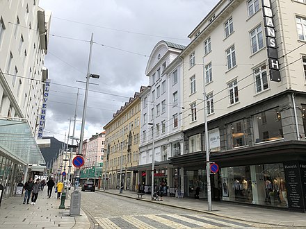 Strandgaten is a shopping street in Bergen
