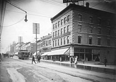 Streetcar passing Granville Street and Dunsmuir - 1900s