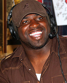 <span class="mw-page-title-main">Stylez G. White</span> American football player (born 1979)