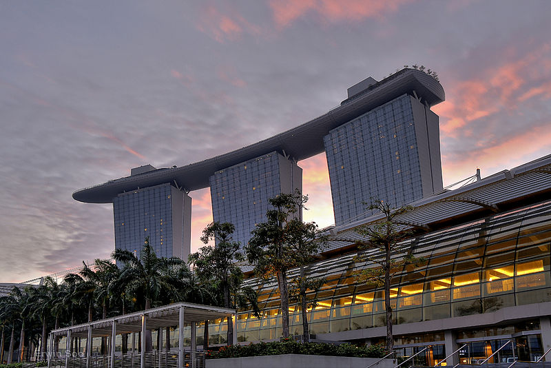 File:Sunrise at Marina Bay Sands (8037915797).jpg