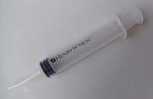 A Henry Schein syringe for dental use Syringe 1.jpg