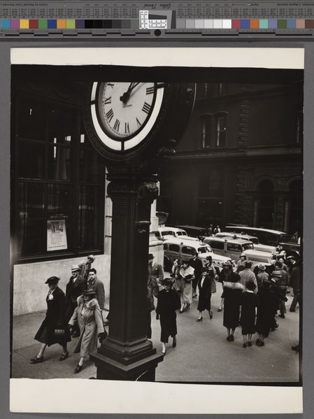 File:Tempo of the City- I. Fifth Avenue and 44th Street, Manhattan (NYPL b13668355-482743).tiff