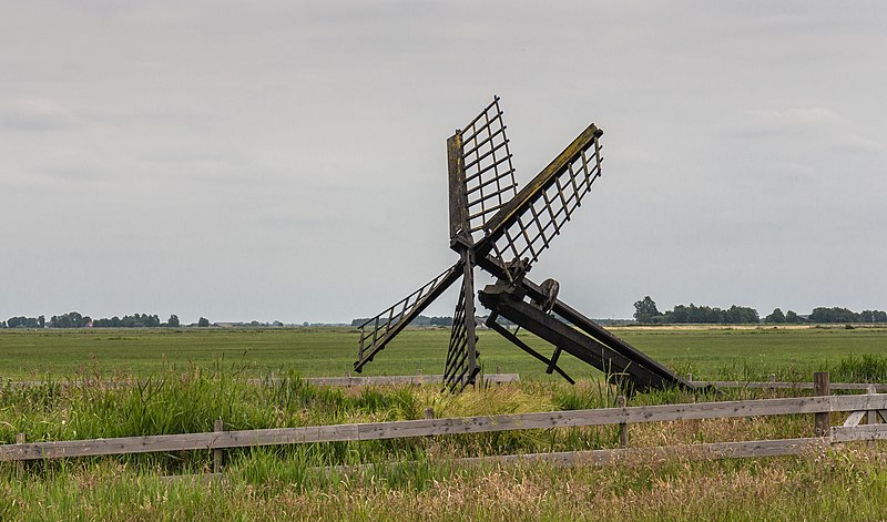 File:Tjasker Zandpoel, windmolen bij Wijckel. Friesland. 10-06-2020 (actm.) 11.jpg