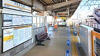 駅ホーム（2024年3月）