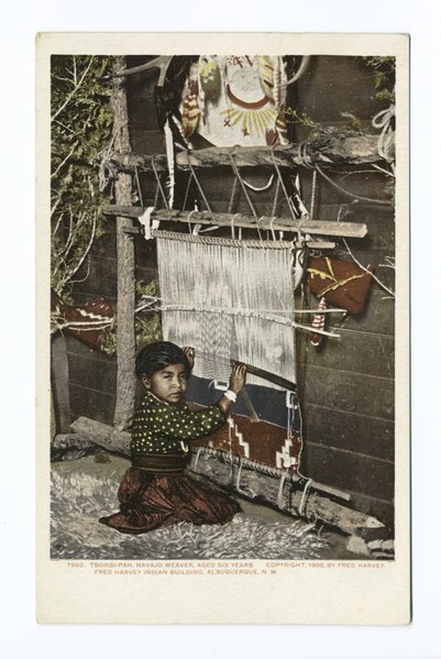 File:Tsonsi-pan, 6 year-old Navaho Weaver, Albuquerque, N. M (NYPL b12647398-66635).tiff