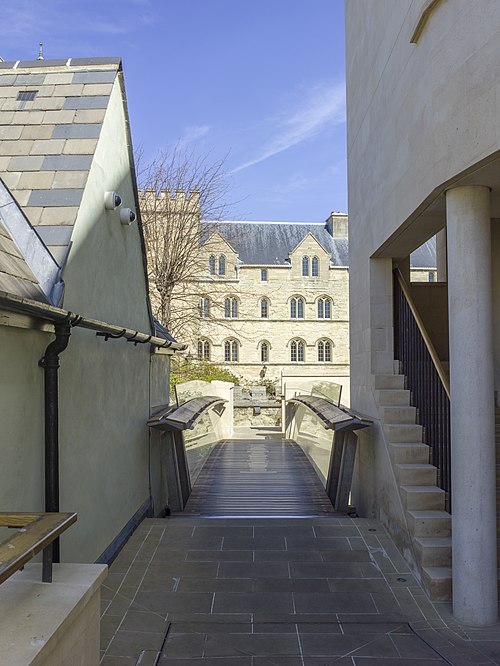 The bridge connecting Pembroke's new quadrangle with the Chapel Quad.