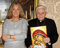 Meeting of Vassula Ryden with the Cardinal Joseph Ratzinger (later Pope Benedict XVI) in the offices of the Congregation for the Doctrine of the Faith (Vatican, November 22, 2004) Vassula Ryden Ratzinger.jpg