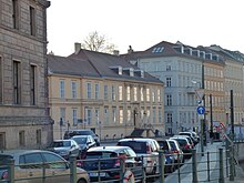 Vista de edificios en la avenida Am Kupfergraben.jpg
