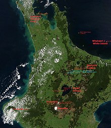 Significant recent (last 2000 years) volcanic eruptions (red) and hydrothermal eruptions (blue) in North Island of New Zealand VolcanicFeatures.North.Island.NZ.jpg